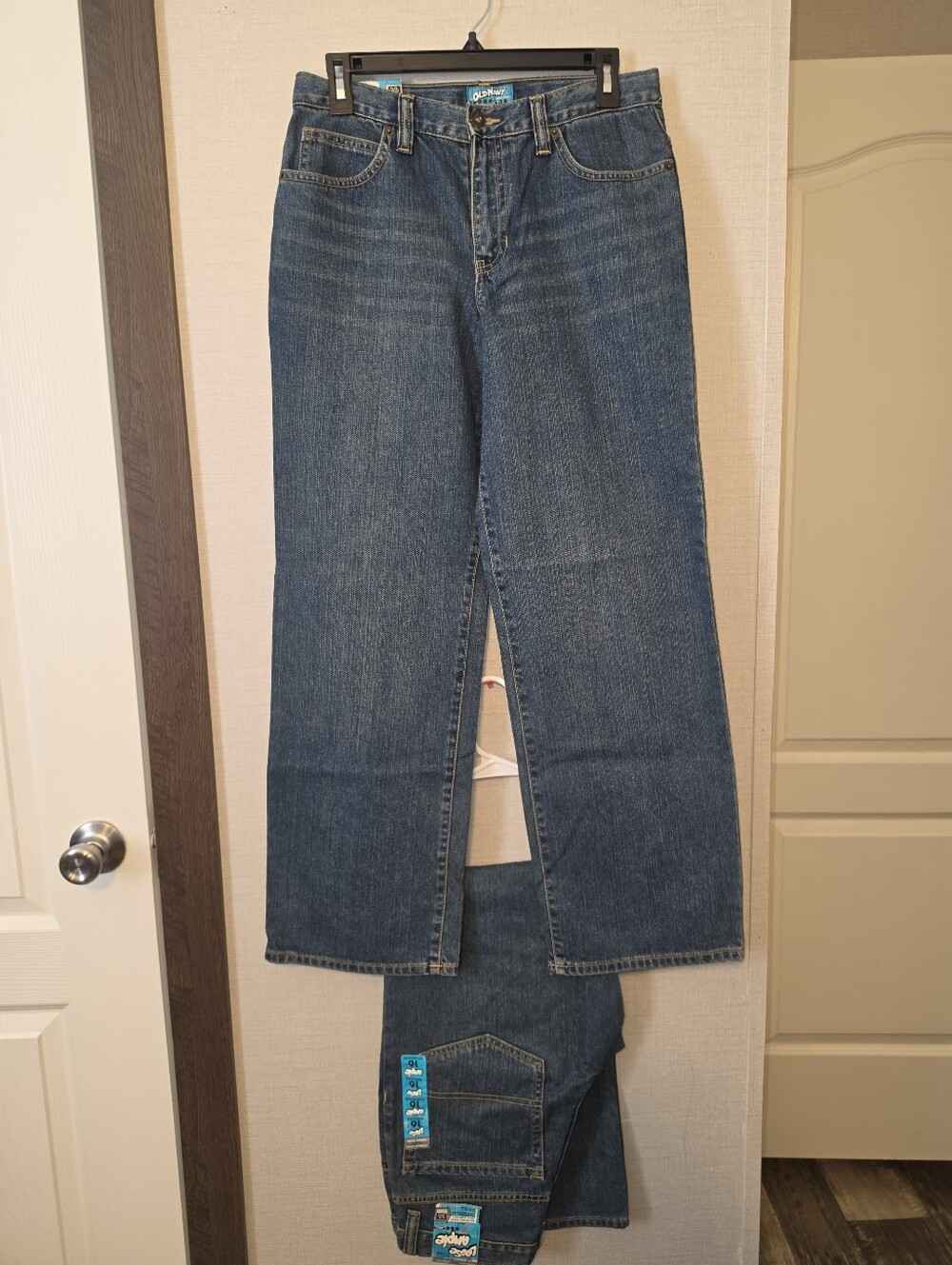 (2) Boys jeans